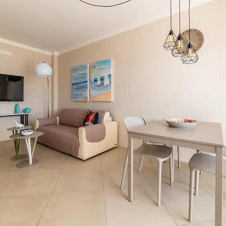 Appartement La Stella Sul Mare By Monholiday *